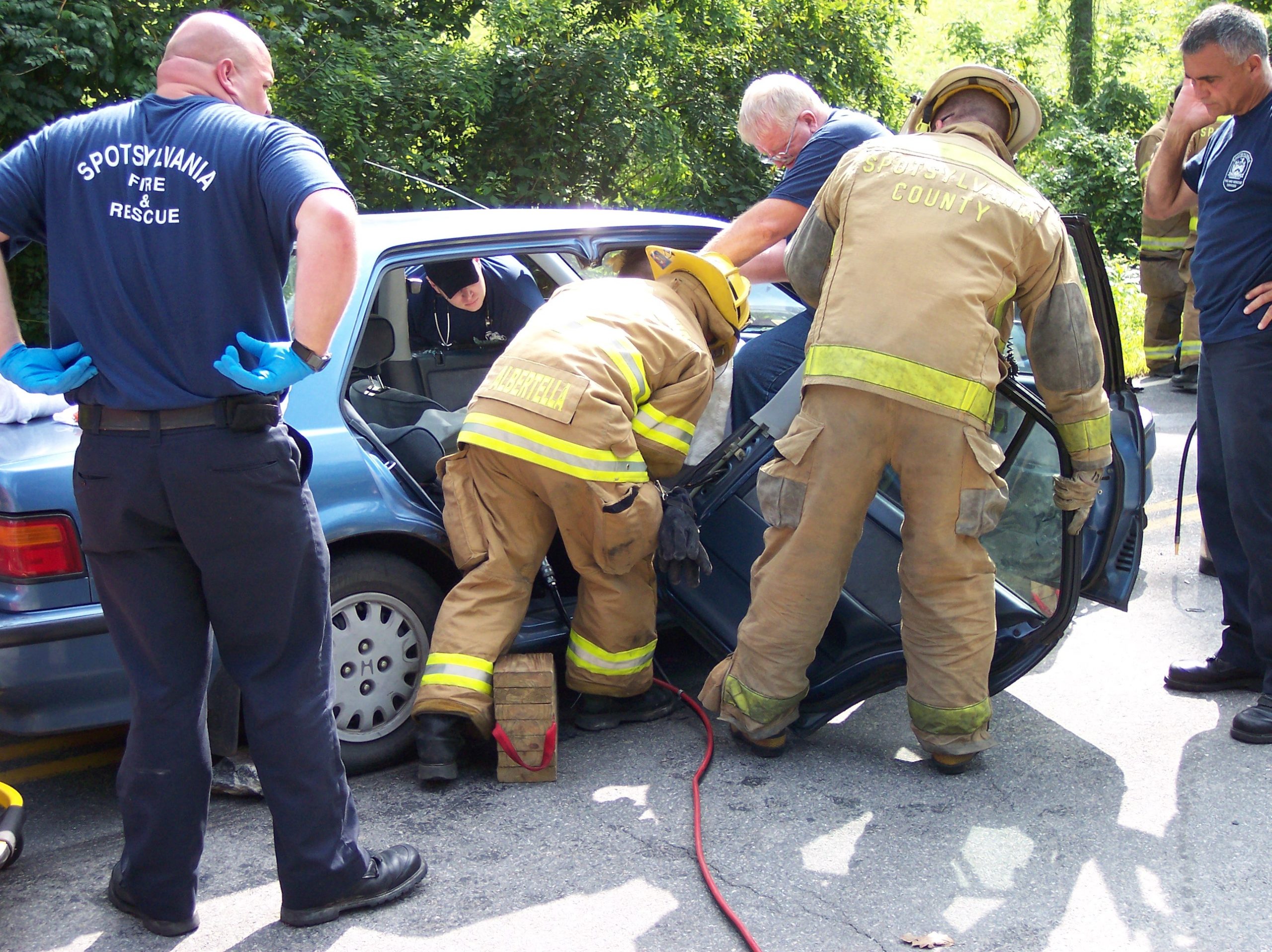 extrication_accident_rescue_421161-scaled
