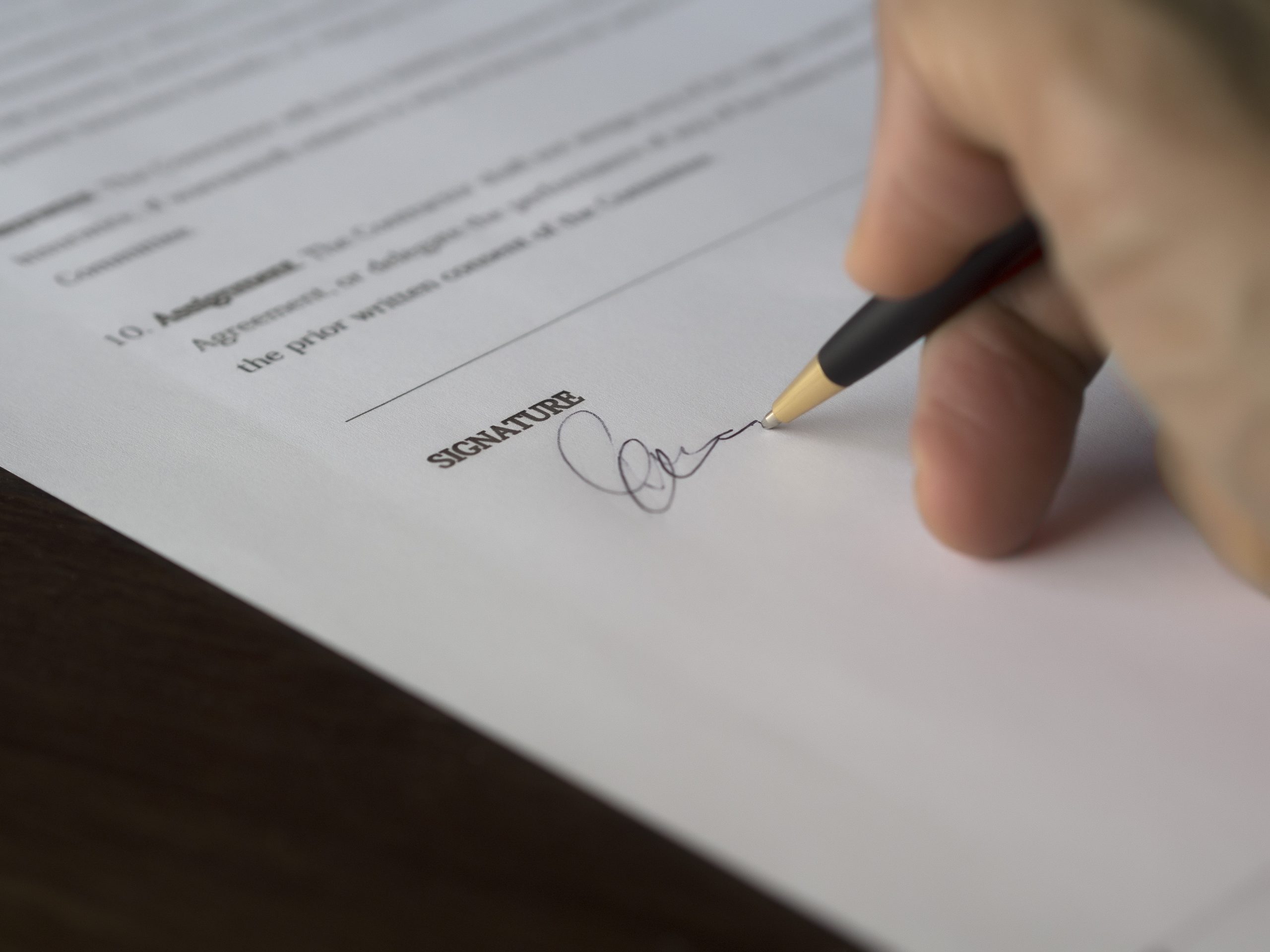 business_signature_contract_962355-scaled